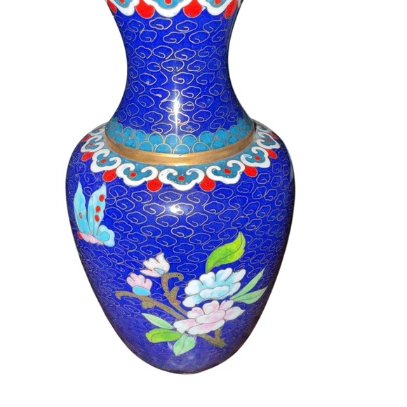 Vintage Cloisonné Enamel Vase – Blue Floral Design - Picture 3 of 8
